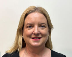 <p><b>Rebecca Weir </b><i><br />RN, BNrsg, CCN, MN</i></p>
<p>The Chief Operating Officer/Chief Nursing & Midwifery Officer is responsible for the management of day to day operations and has professional responsibility for nursing, midwifery and allied health streams across the organisation.</p><p>
</p><p>Other major areas of responsibility include clinical leadership and standards of practice, nursing credentialing and resource management, service and strategic planning and clinical risk management and quality improvements.</p> Rebecca Weir - Chief Operating Officer/Chief Nursing & Midwifery Officer